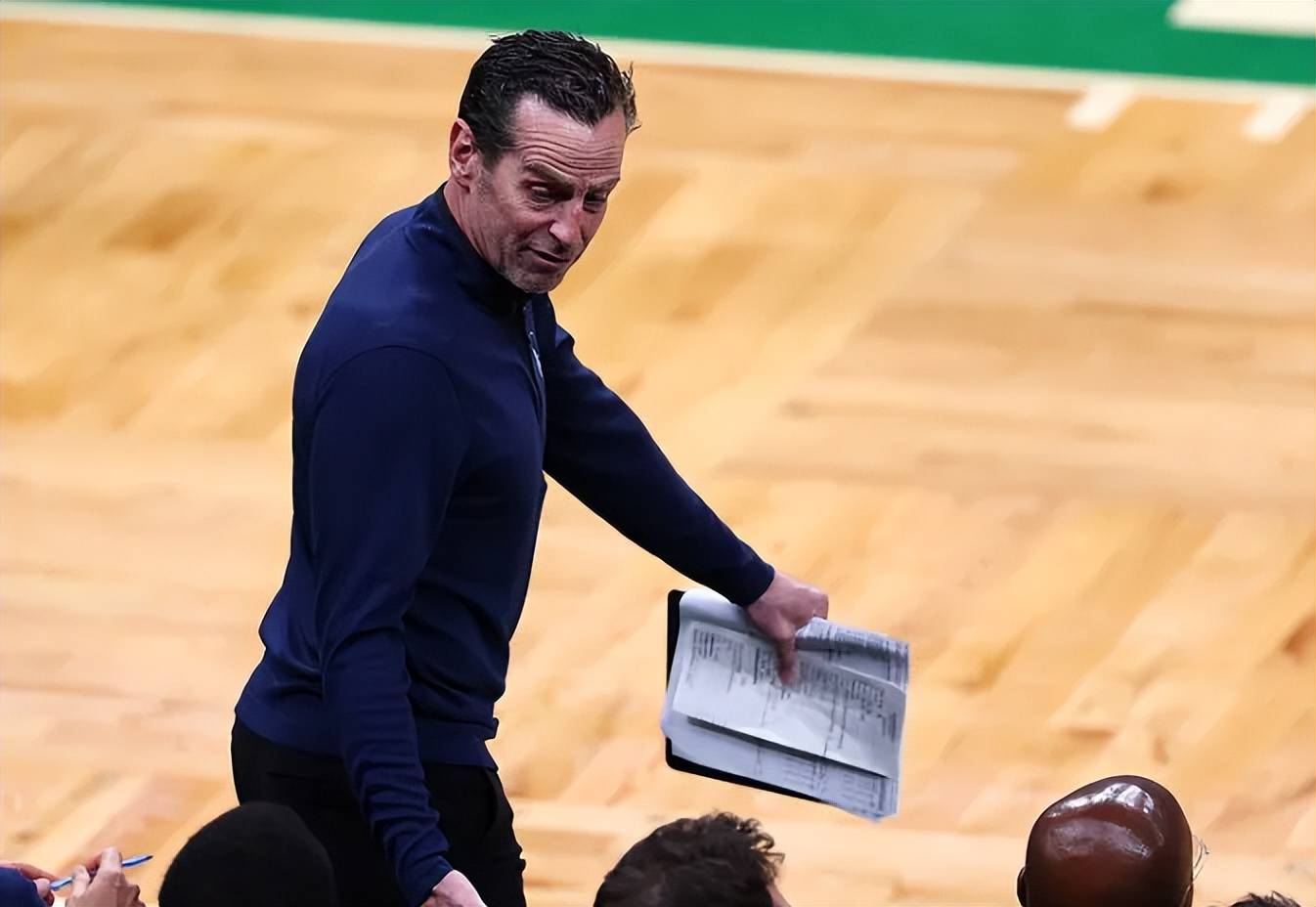 开元平台网址包含太狠了！赛前布莱顿调整名单以备葡超赛前巴黎圣日耳曼调整名单以备葡超，夏洛特黄蜂赛前调整名单的词条